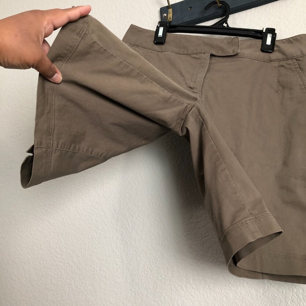 Nike Golf Dri-Fit Brown Golf Shorts Women's 4 Cotton Blend Modest Inseam Long - Picture 3 of 10